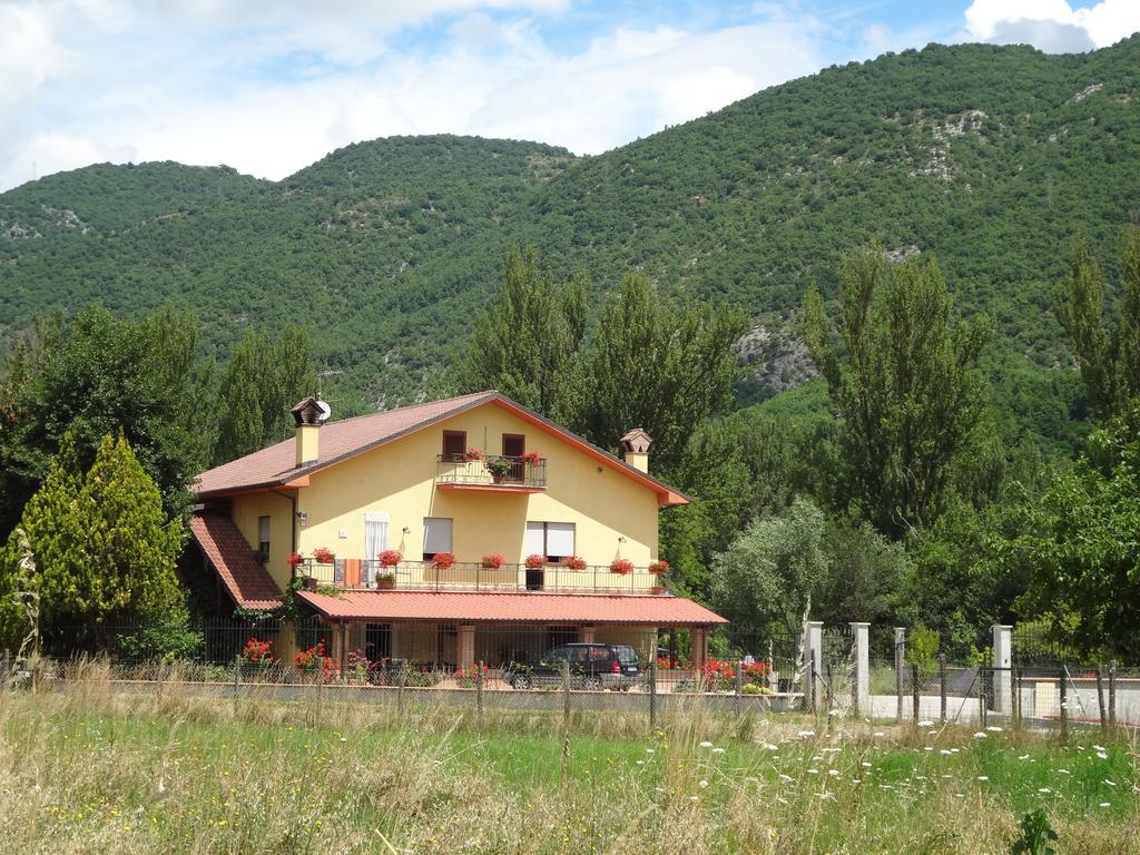 Le Stanze Di Bacco Villa Cagnano Amiterno Kültér fotó