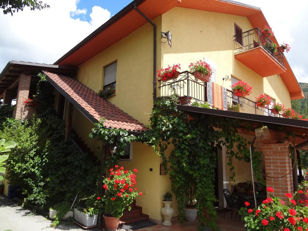 Le Stanze Di Bacco Villa Cagnano Amiterno Kültér fotó