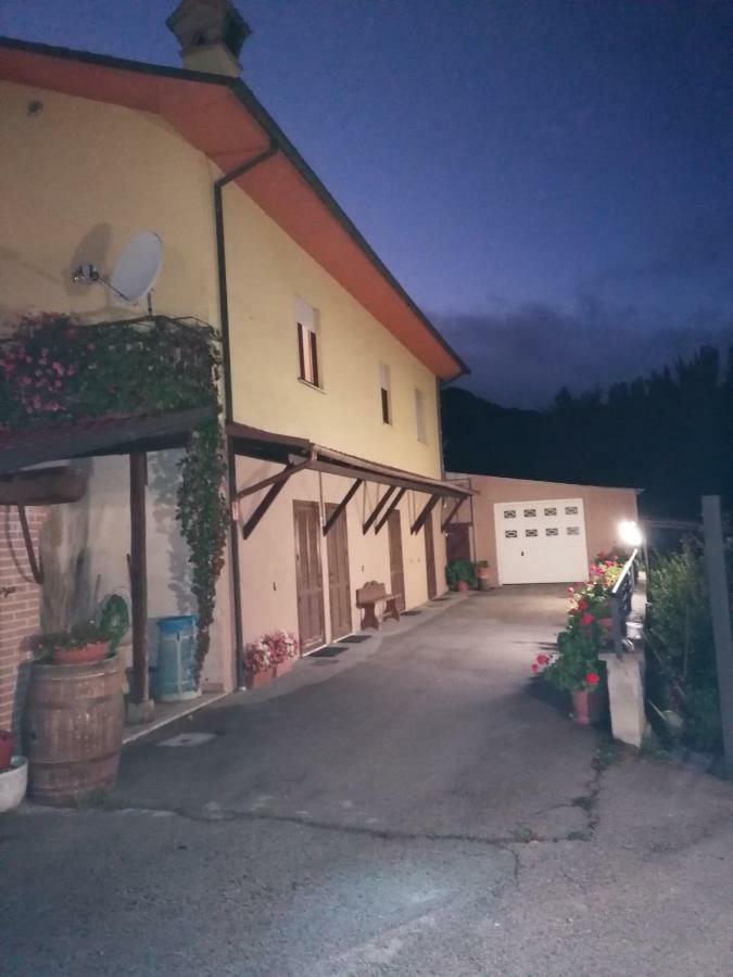 Le Stanze Di Bacco Villa Cagnano Amiterno Kültér fotó